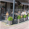 Nola staket Café med vindskydd av glas