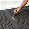 Kontrollera mekaniskt ventilerade golv är ett användningsområde.