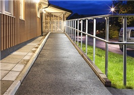 Sektionsräcken med LED-belysning